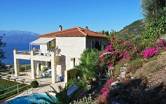 Top-Immobilie am Golf von Korinth Griechenland